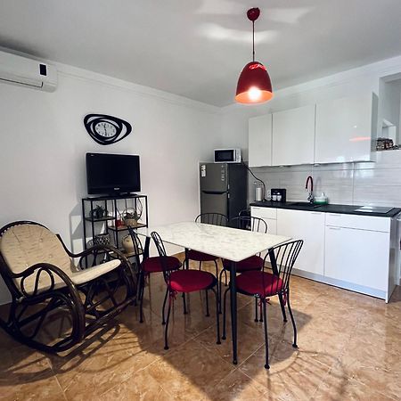 Appartement Mdm House à Sutomore Extérieur photo